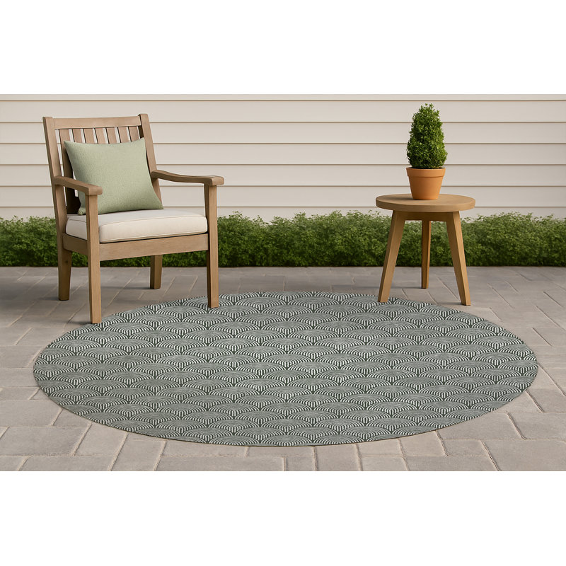 Rolling Humps Non-Slip Outdoor Rug, Round 5'