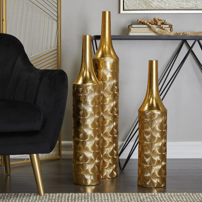 Ensemble de grands vases en métal Rison