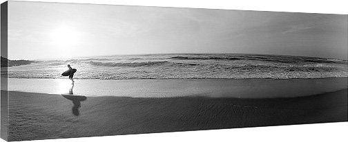 «Surfer in San Diego» par Panoramic, reproduction de photo, H 20 po x l 60 po x P 1,5 po, Toile