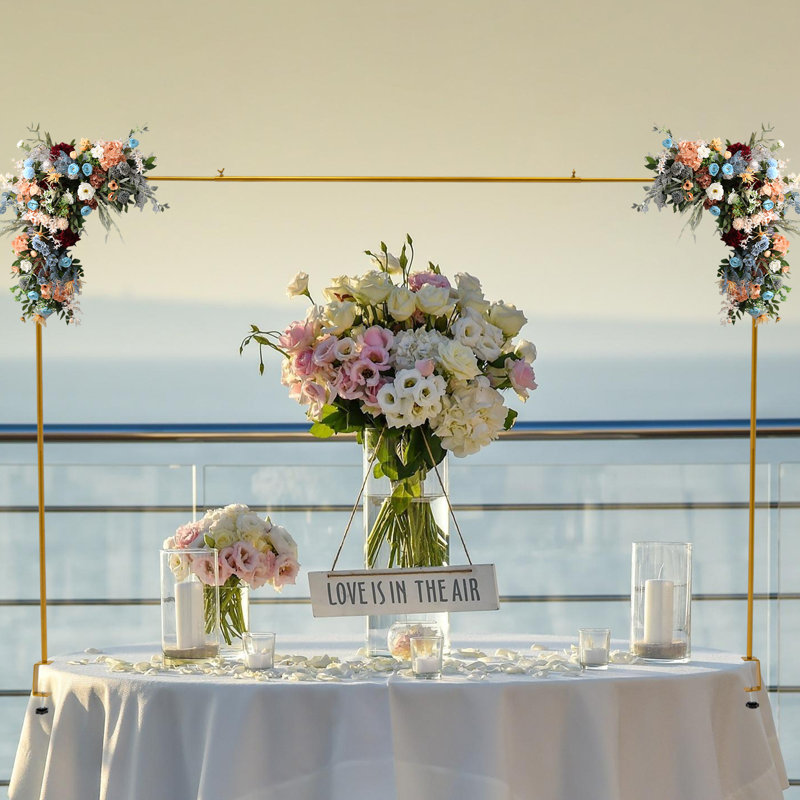Freestanding Banner Stand, Gold