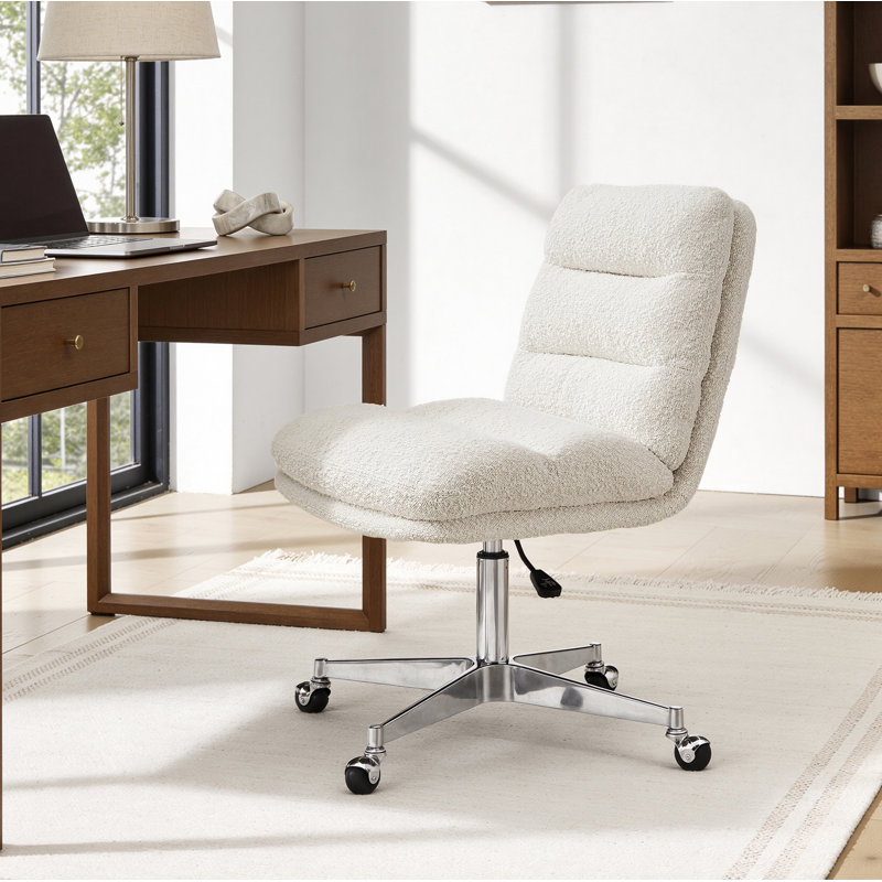 Chaise de bureau pivotante avec roulettes Paynesville, Bouclé, Blanc cassé / blanc