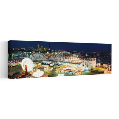 Amusement Park Ontario Toronto Canada, art mural architecture contemporaine