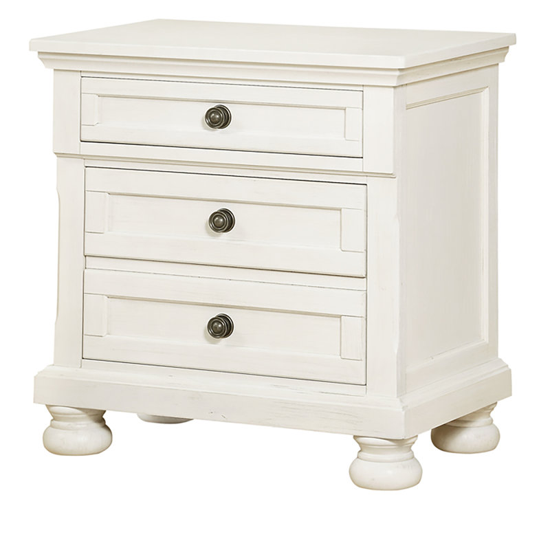 Kynsleigh 29.25'' Tall 3 - Drawer Nightstand, Oyster White