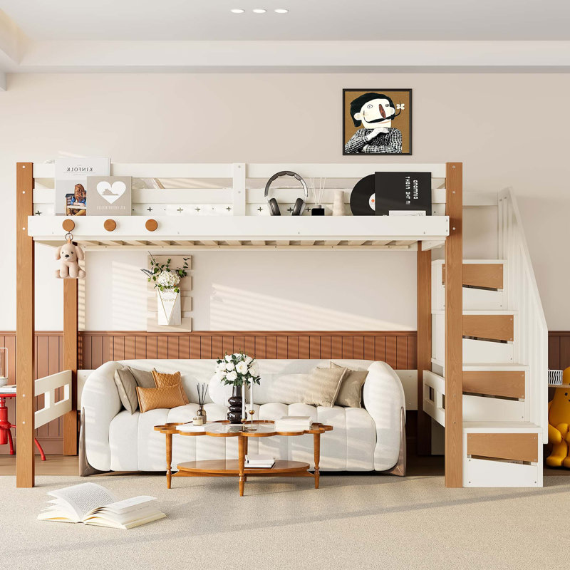 Lit mezzanine simple peu encombrant avec tablettes intégrées et crochet à vêtements