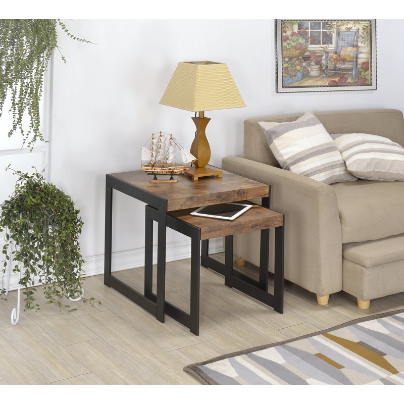 2 tables emboîtables Scroggs