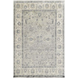 Oriental Area Rug in Light Gray/Beige
