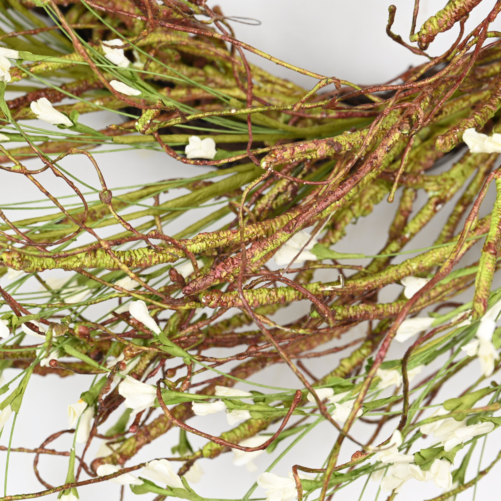 26" Handcrafted Twig, Wildflower No Holiday Wreath, White