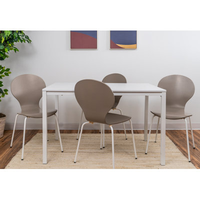 Ensemble repas pour 4 personnes Southport