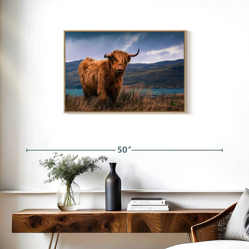 Grande vache Highland, Cadre flottant en bois naturel, 31 po x 21 po