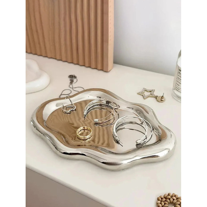 Ceramic Jewelry Tray - Cloud-Shaped Organizer for Rings and Accessories Display, Silver