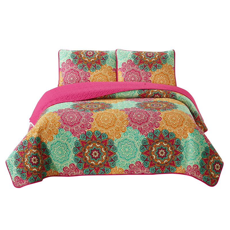 Beckemeyer Polyester Floral Quilt, King Quilt + 2 Shams