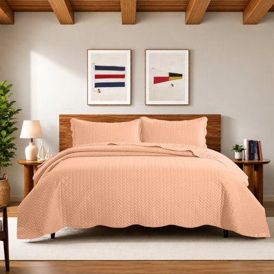 Moonlight's California King Embossed Microfiber Coverlet Set – Lightweight Summer Beddings, 3-Piece With Matching Shams