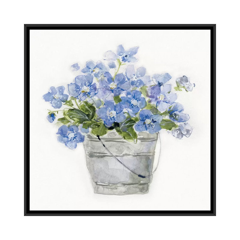 «Blue Belles I» par Sally Swatland - reproduction d'art, H 26 po x l 26 po x P 1,5 po, Toile avec cadre noir, Pas de tapis
