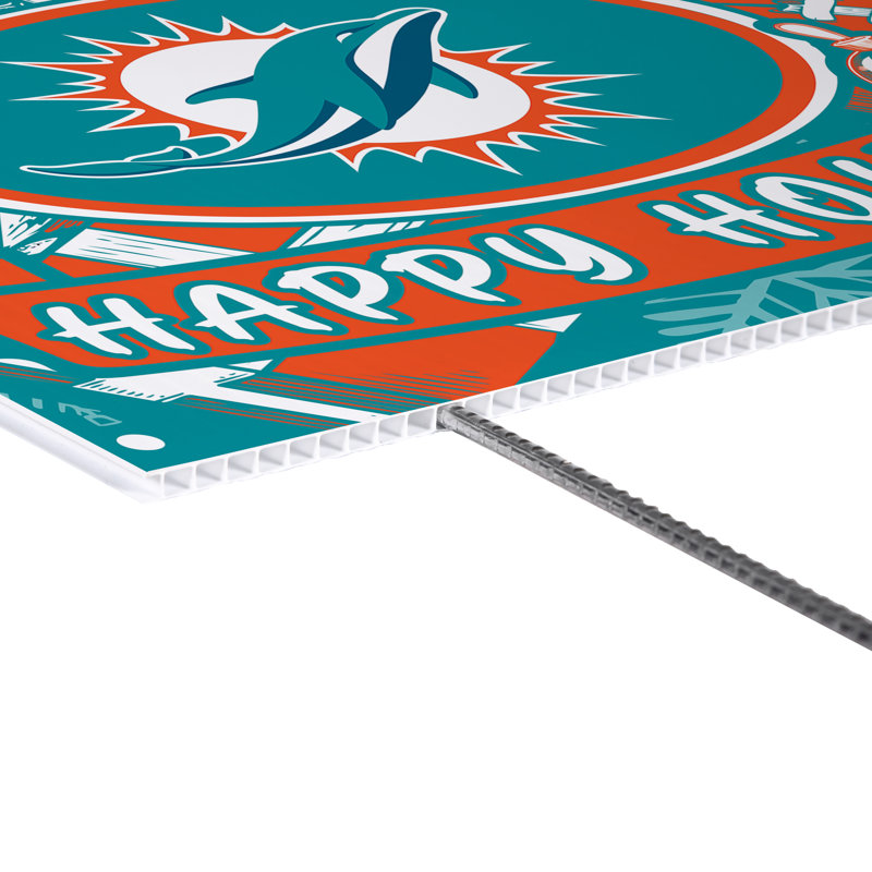Enseigne de cour Miami Dolphins, Fête