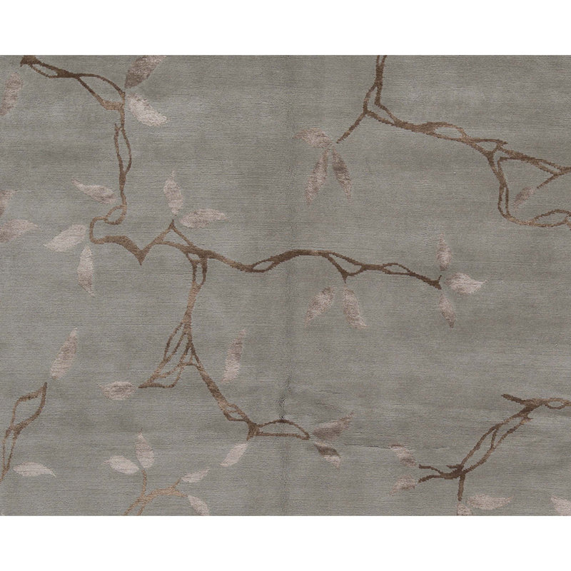 Wool Floral Area Rug in Gray