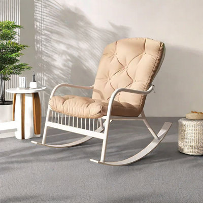 Chaise berçante Nordic Casual Elegant