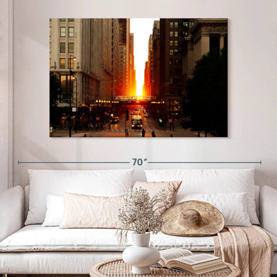Magnifique coucher de soleil sur un camion