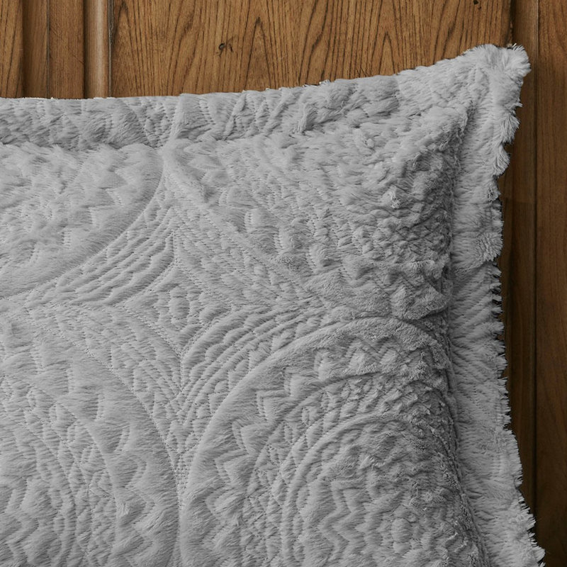 Édredon double / grand avec médaillon brodé gris en fausse fourrure et trait doux élégant avec taies décoratives assorties