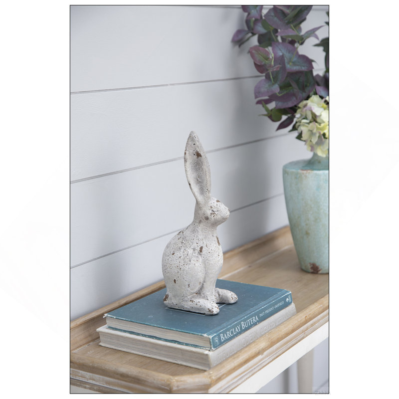 Statue de lapin en ciment crème 5,3 x 4,5 x 12,8 po