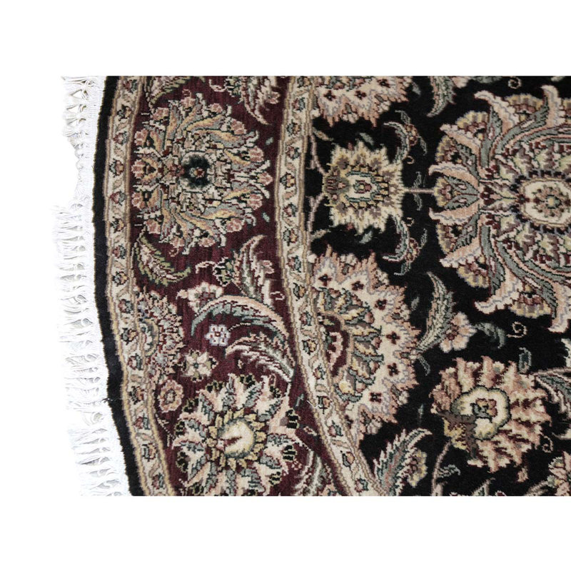 Hand Woven Wool Oriental Area Rug