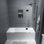 Porte de baignoire à charnière sans cadre avec processus de trempage thermique et traitement de protection Julien 48 po x H 58 po