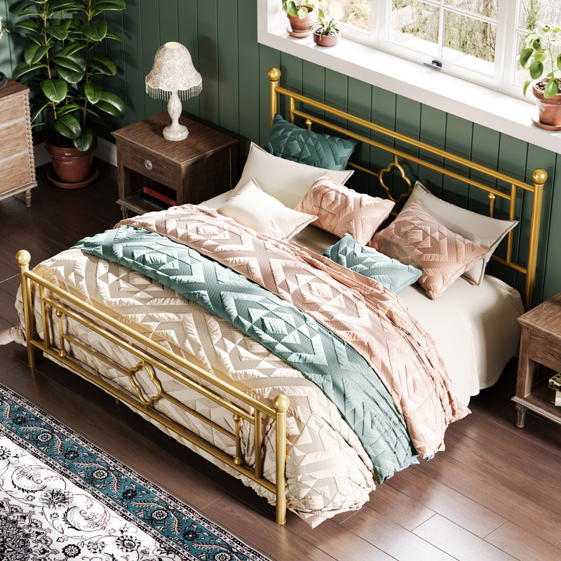 Erberto Platform Bed, King, Gold