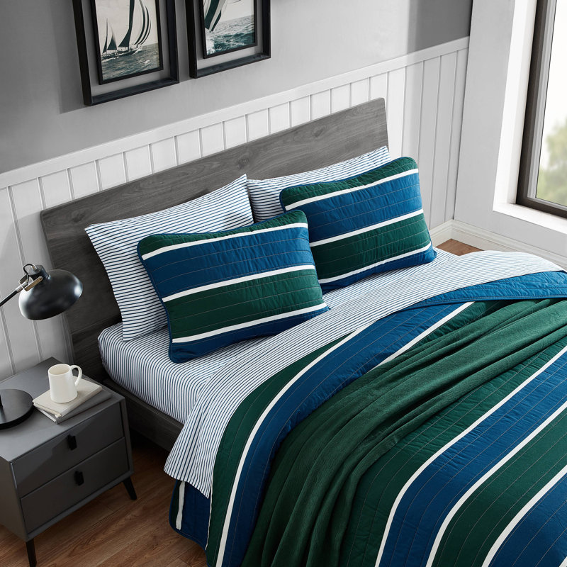 Nautica Knots Cove Navy Cotton Reversible Quilt Set, Queen Quilt + 2  Standard Shams