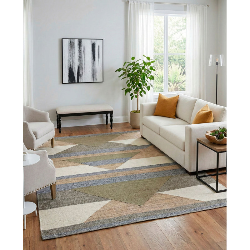 Aquila Geometric Area Rug in Green/Ivory/Gray, Rectangle 5' x 8'