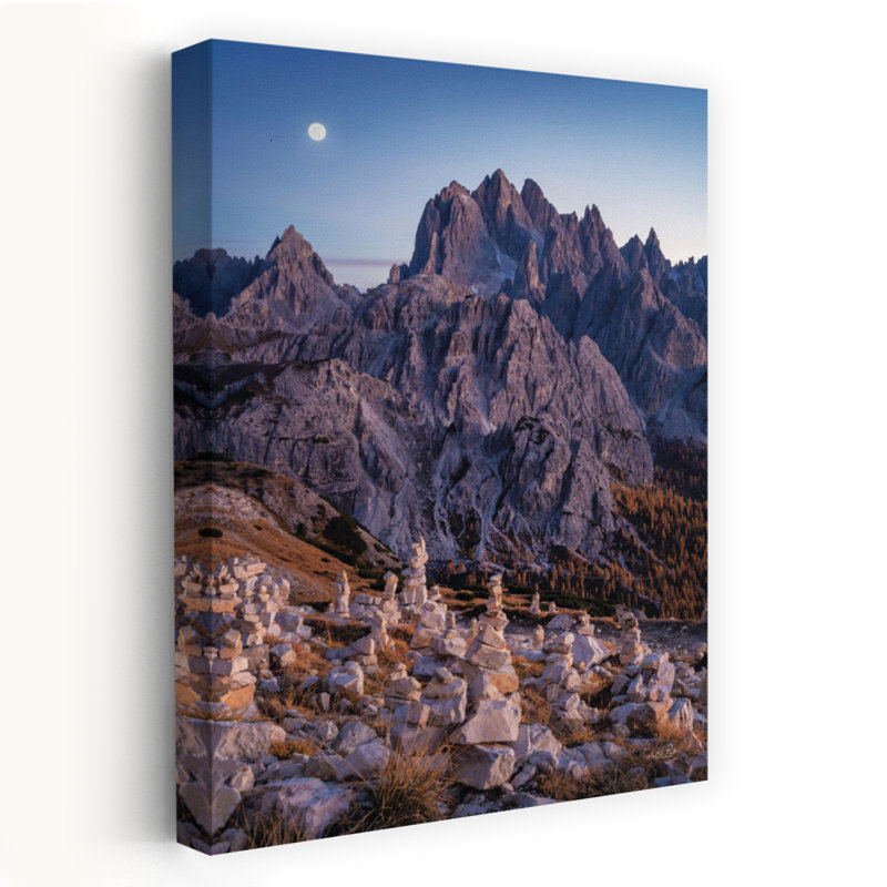Cairns at Mordor, art contemporain contemporain, paysage abstrait, H 36 po x l 24 po