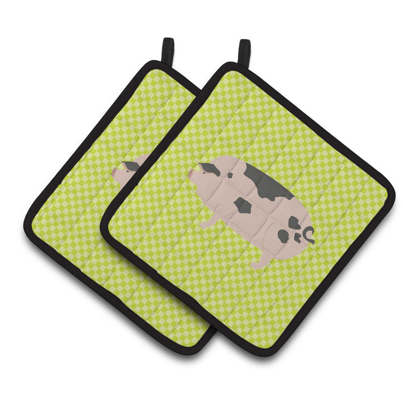 Caroline's Treasures Checkered Polyester Potholder Set