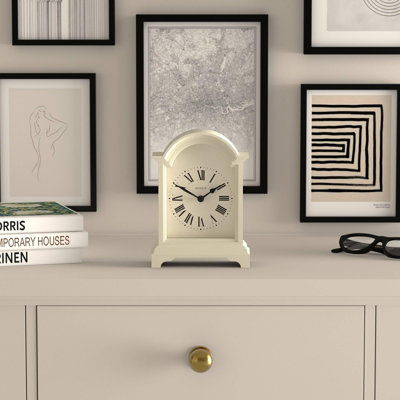 Roman Numeral Plastic / Acrylic Quartz Movement / Crystal Tabletop Clock
