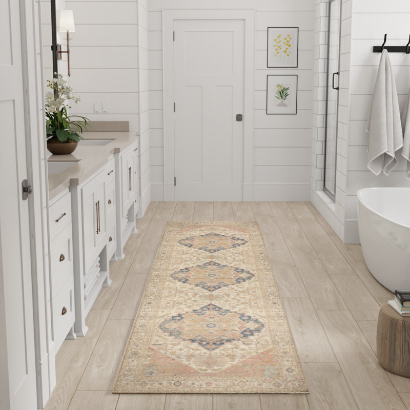 Heriberto Machine Washable Vintage Area Rug, Runner 2' x 6'