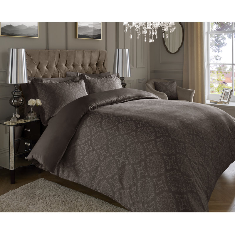 Rosner Cotton Blend Damask Duvet Cover Set with Pillowcases Included, Kingsize - 2 Standard Pillowcases, Blue