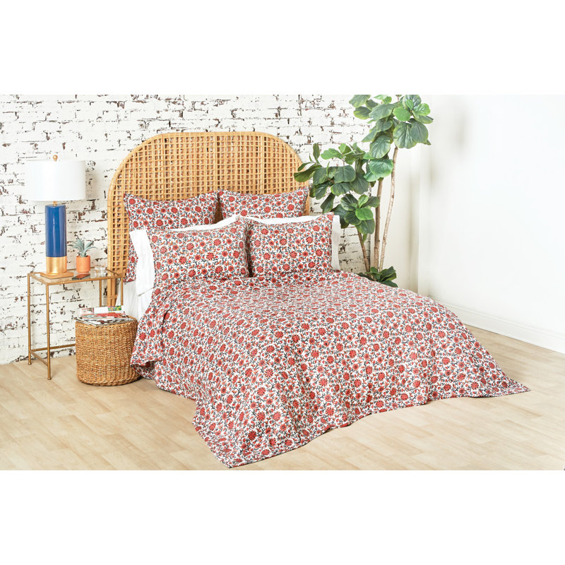 Vannie Shayla Red/White/Black Reversible Quilt, King Quilt