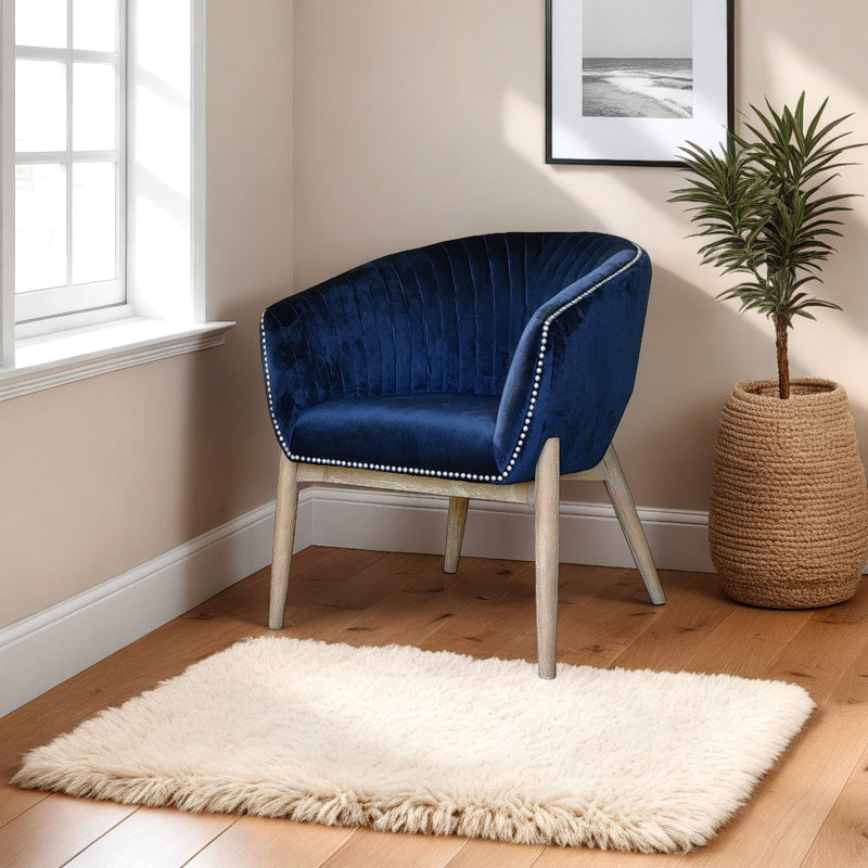 Fauteuil demi-tonneau en velours 28 po Barnes, Bleu marine