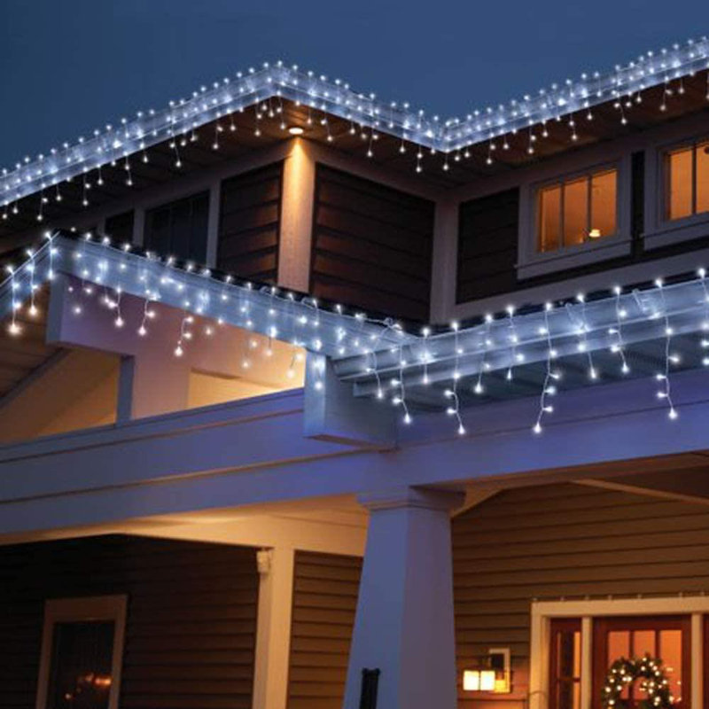 LED Indoor / Outdoor Icicle Light, 10cm H x 19cm L x 4cm D, Cool White