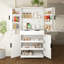 Spacieux garde-manger de style campagnard avec plusieurs solutions de rangement et tiroirs-193697269