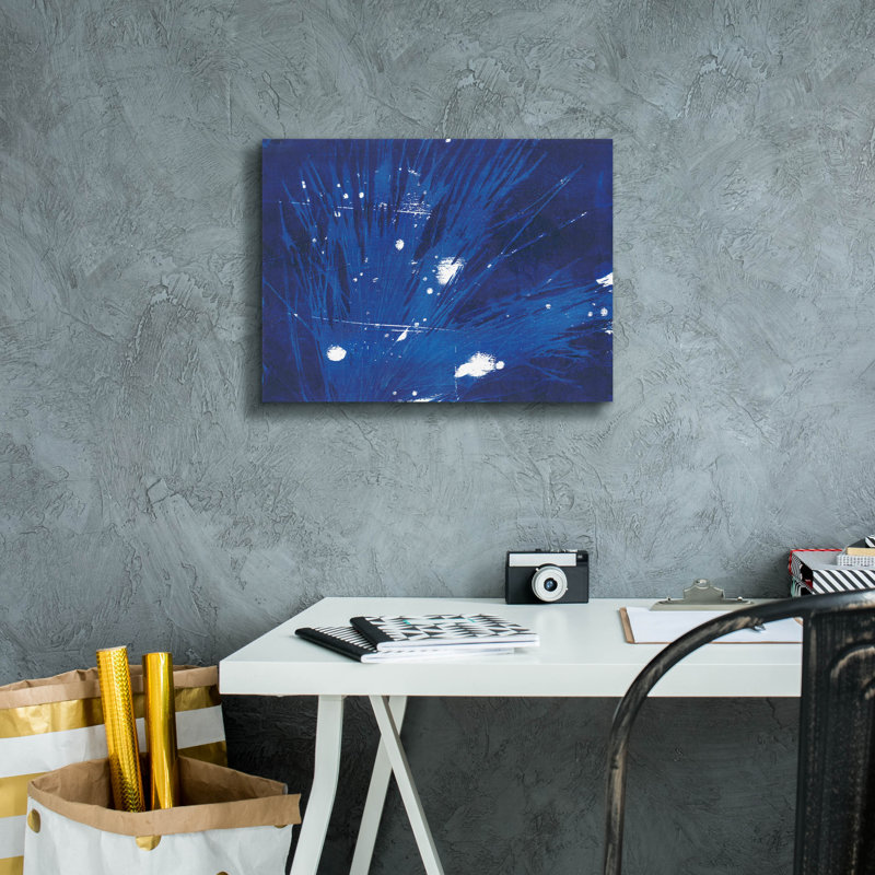 «Indigo Burst II» par Regina Moore, H 12 po x l 16 po x P 0,75 po