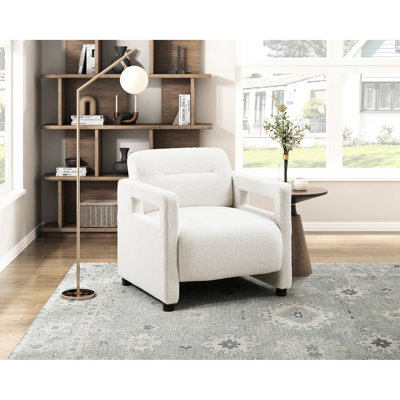 Fauteuil beige avec une structure en contreplaqué et un rembourrage confortable en mousse de luxe pour un confort optimal