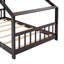 Lit en forme de maison-70850926