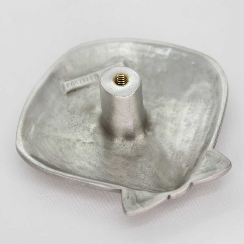 1 1/2" Seashell Knob, Brushed Nickel, 2" L x 2" W, 1