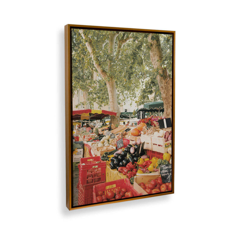 «Market Treasures», reproduction sur toile, Cadre flottant or poli, H 30,75 po x l 20,75 po x P 1,75 po