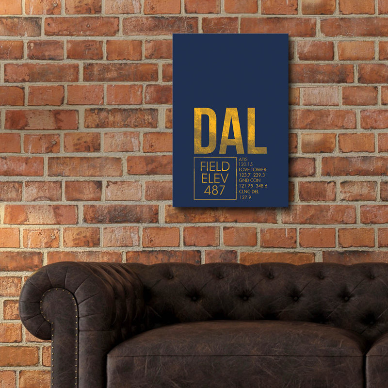"DAL ATC" par O8 à gauche, H 24 po x l 16 po x P 0,2 po