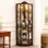 Armoire de coin en verre avec éclairage
