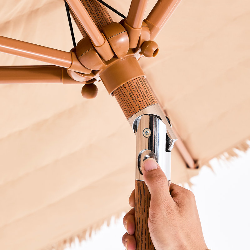 Parasol de patio 9 pi avec 2 auvent en chaume, inclinaison de 30 po, manivelle manuelle, 140 g, parasol de piscine à 8 nervures métalliques, nervures, couverture idéale pour le soleil