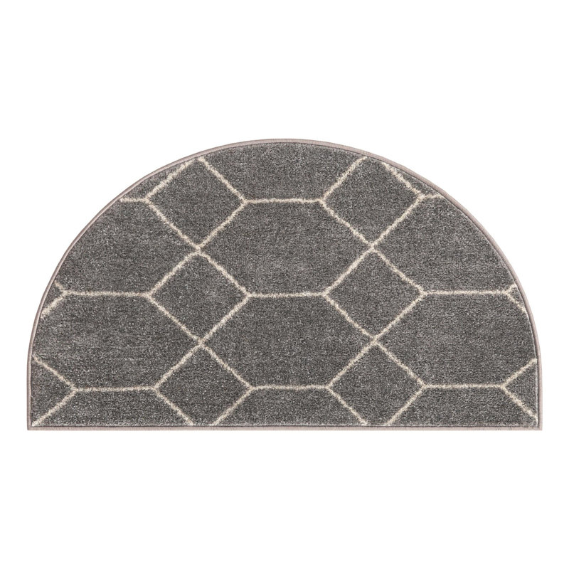 Tapis gris clair Debrodie, Gris clair, Demi-cercle 2 pi 2 po x 3 pi 7 po