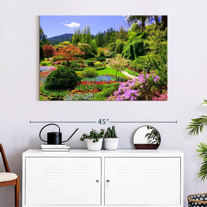 Sireci Butchart Park, 26" H x 39" W