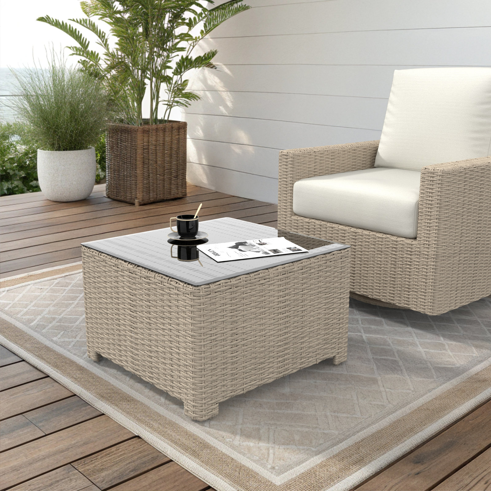 Henri 34" Patio Table