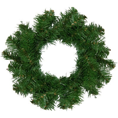 Deluxe Dorchester Pine Artificial Christmas Wreath