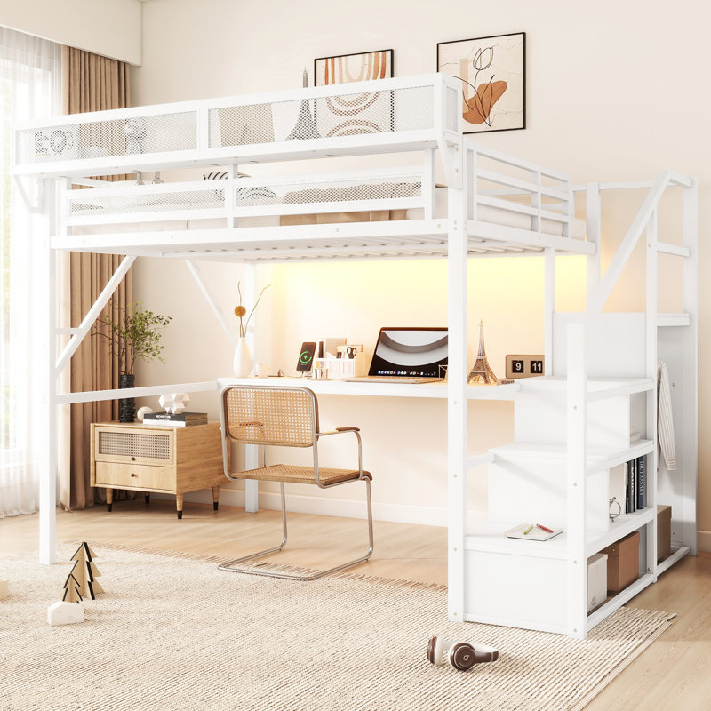 Grand lit mezzanine en métal avec escalier, garde-robe, bureau, station de charge, lumières intelligentes et tablette supérieure, blanc, durabilité à long terme